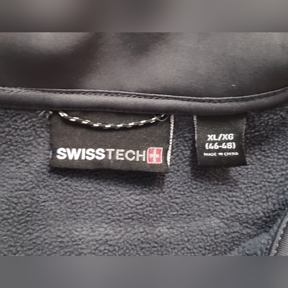 SOLD- Mens XL Swiss Tech Jacket - Picture 7 of 7